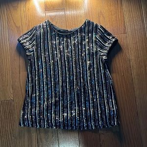 I’m selling kids size 6/6x shirt